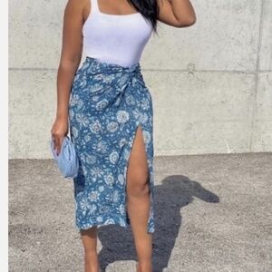 Zara blue textured midi skirt